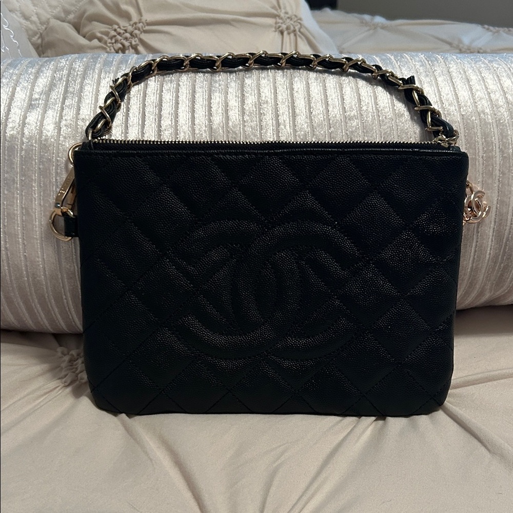 CHANEL Black Quilted Leather Shoulder Bag with Gold Chain Handle